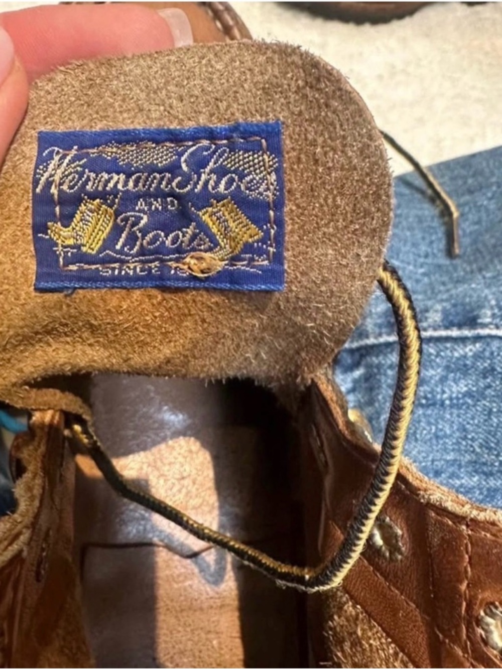 Vintage ! Herman Brown Leather Moc Toe Lace-Up Boots. - Picture 2 of 2